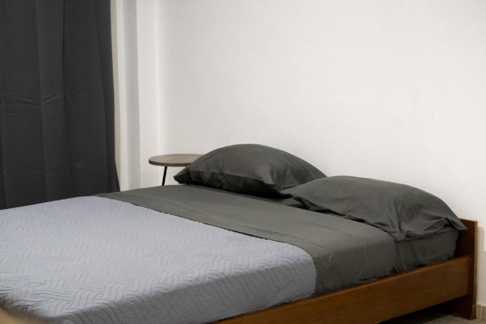 Pink Sand Sea Apartment Adelianos Kampos Ngoại thất bức ảnh